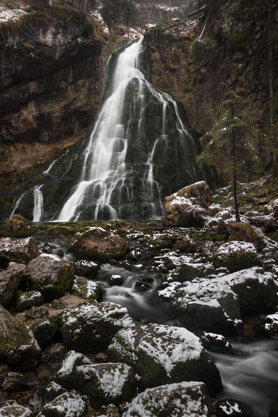 Gollinger Wasserfall - Winter Edition | BinMalKuerzWeg