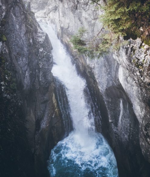 Der Obere Tatzelwurm Wasserfall ist einer der schönsten Fotospots und Wasserfälle in Bayern